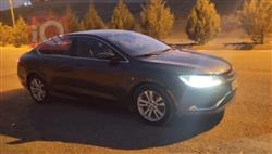 کرایسلەر 200